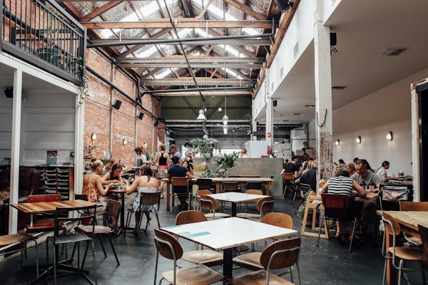 find nearby businesses
